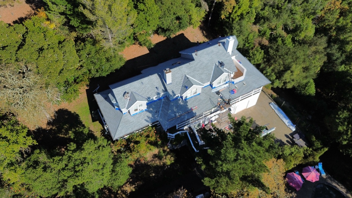 Golden Heights Roofing - Flat roof installation on a commercial building