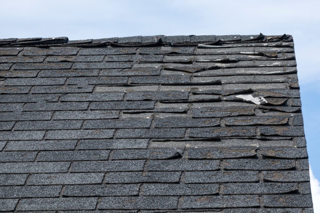 Top 5 Benefits of Scheduling a Professional Roof Inspection Before Winter
