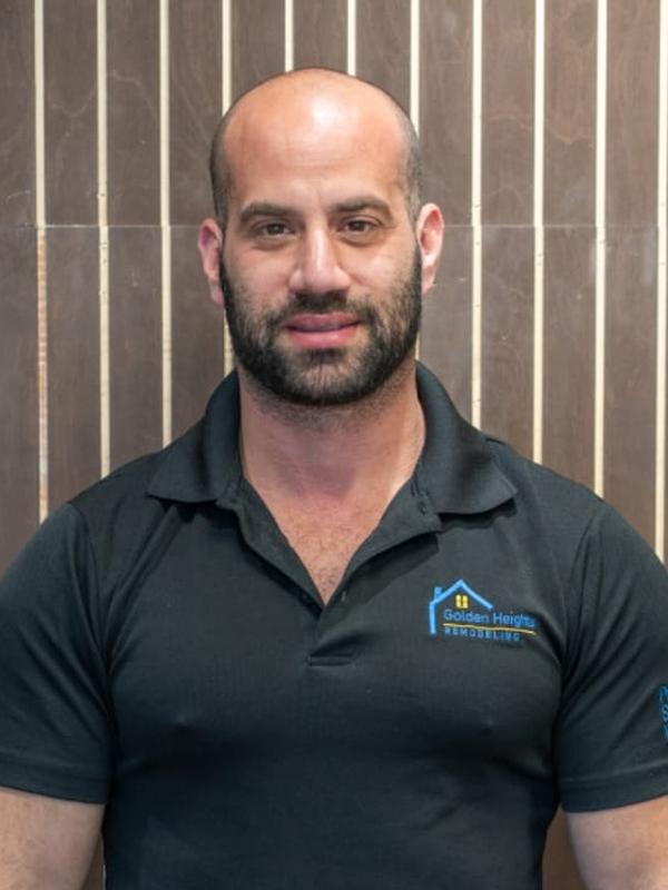 ultra_tight_headshot_1 ultra_tight_headshot_1